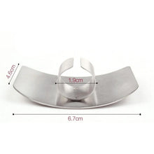 Load image into Gallery viewer, Stainless Steel Finger Guard - GMD Boutique