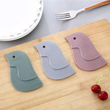 Load image into Gallery viewer, Cute Bird Shaped Silicone Scraper - GMD Boutique